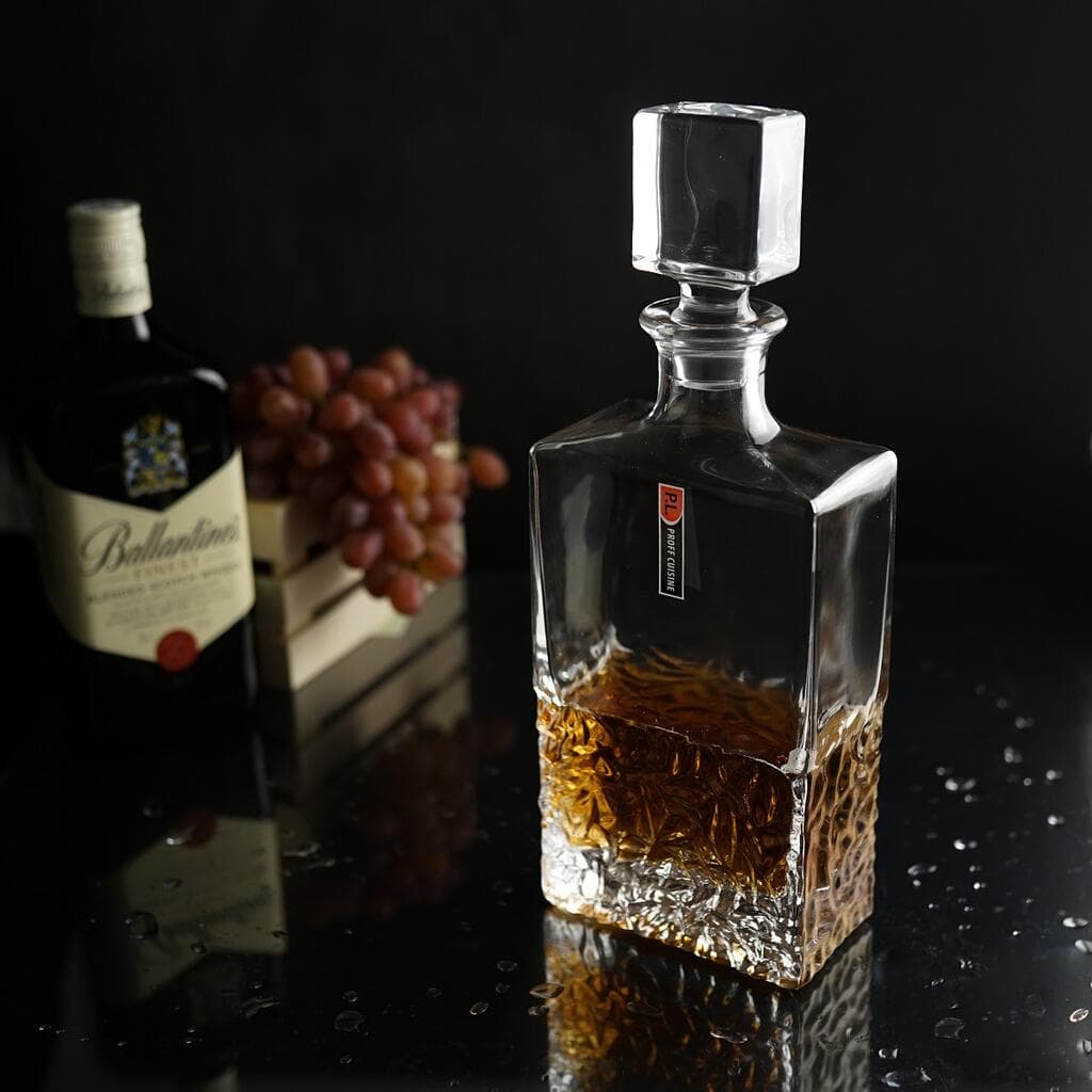 Графин  0,7 л штоф с крышкой Crystal h30 см 11*6 см прямоугольный стекло P.L. - BarWare [1]
