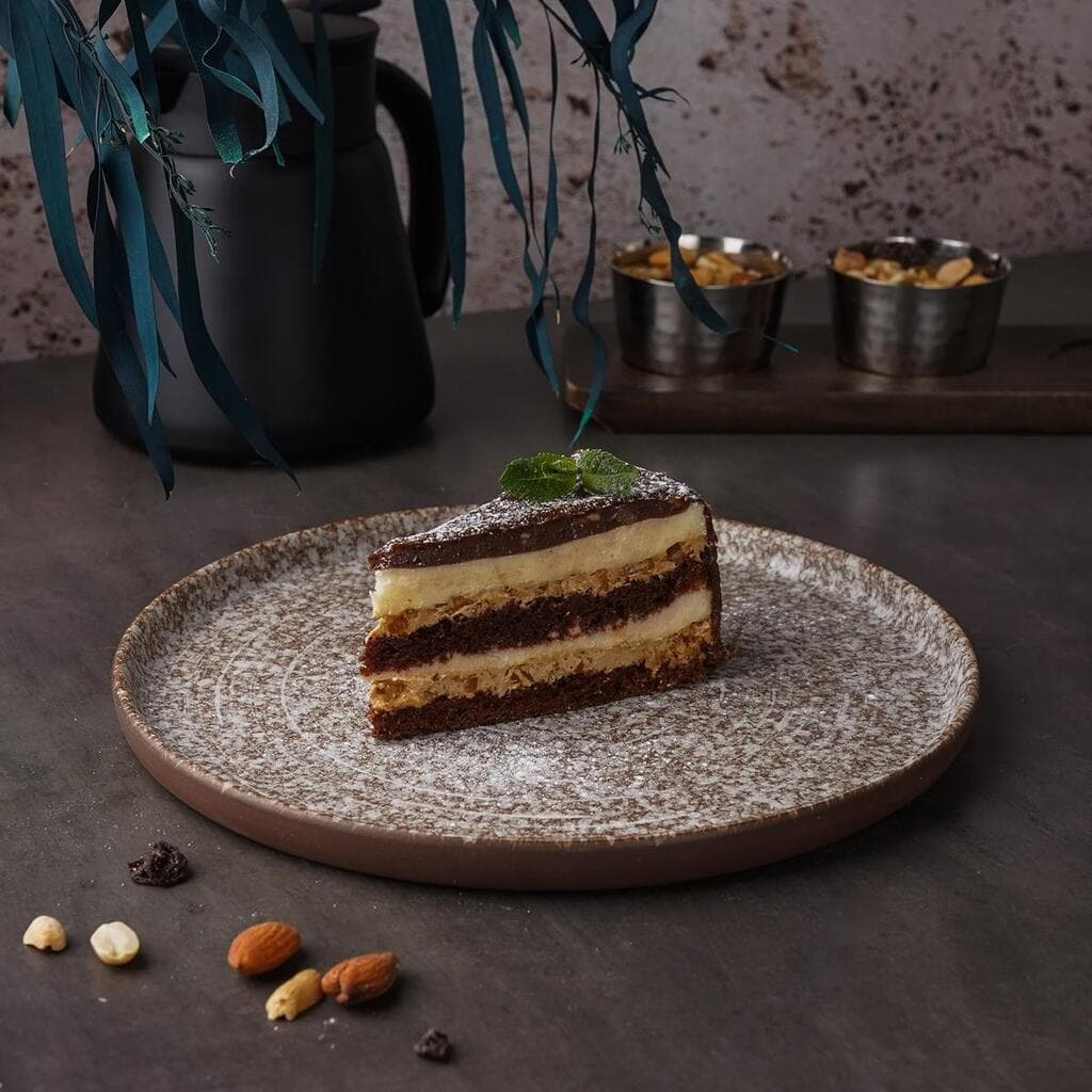 Тарелка с бортом d 23 см h1,5 см Brown Untouched Taiga P.L. Proff Cuisine [6]