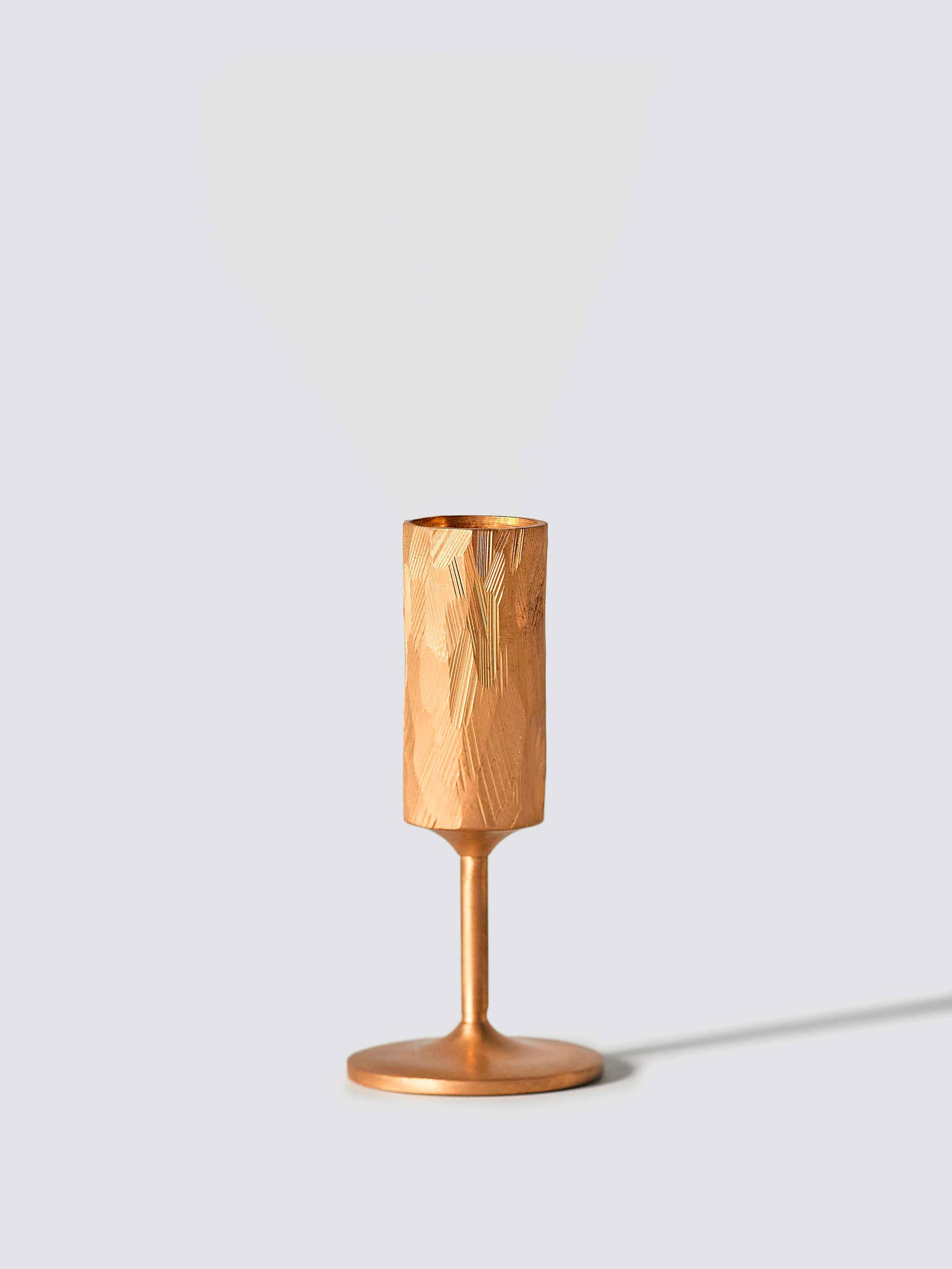 Gibco Подставка для зубочисток на ножке "Брасс" латунная с фактурой черепаха, 2х7,5 см