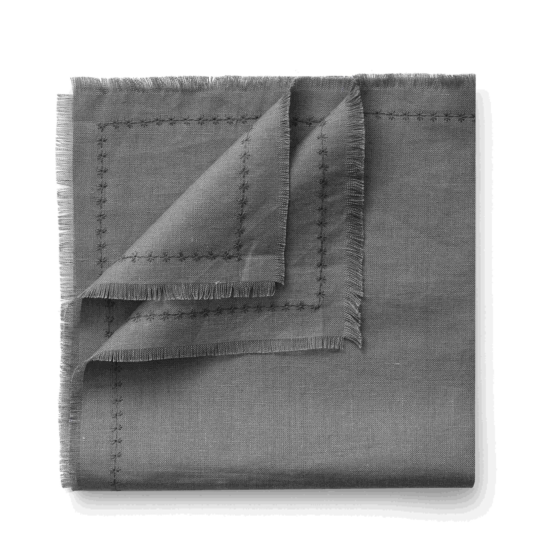 Салфетка из умягченного льна с вышитым кантом и бахромой светло-серый, Crystals Textile, 45 x 45 см