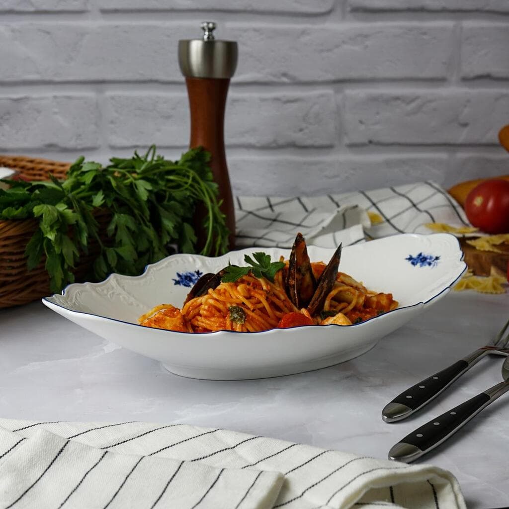 Блюдо овальное глубокоеP.L. Proff Cuisine Blue Flower 33,7*21*6,4 см 800 мл